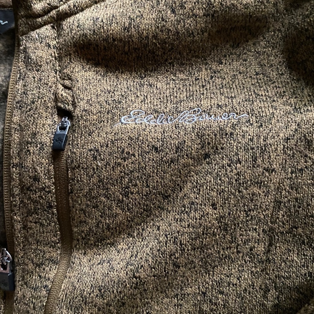 Men’s pull over - Picture 3 of 3